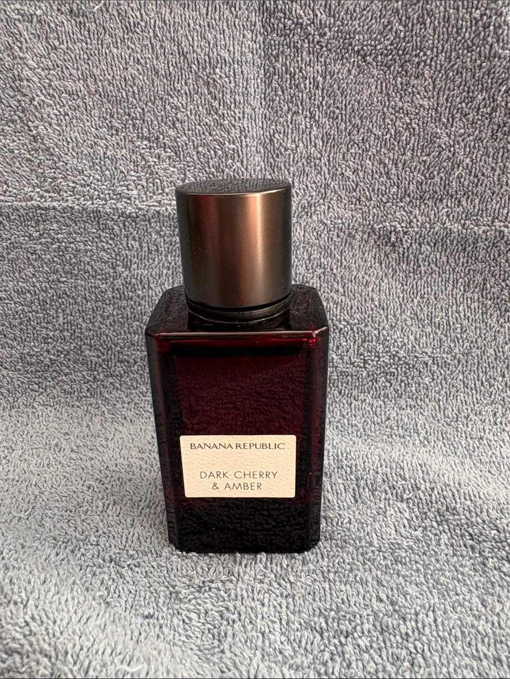 Banana Republic Dark Cherry & Amber Bottle in Deep Red